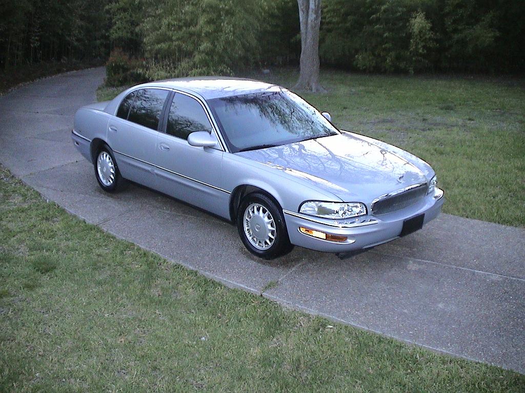 97 Buick Park Avenue/DSC08422